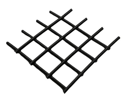 Grillage soudé 1 x 1 x 0.105, Avec coating PVC Noir. (4 pieds x 8 pieds)